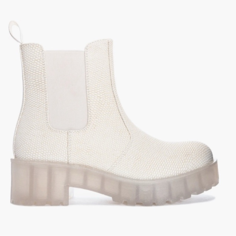 Dirty Laundry Cream Combat Boots
